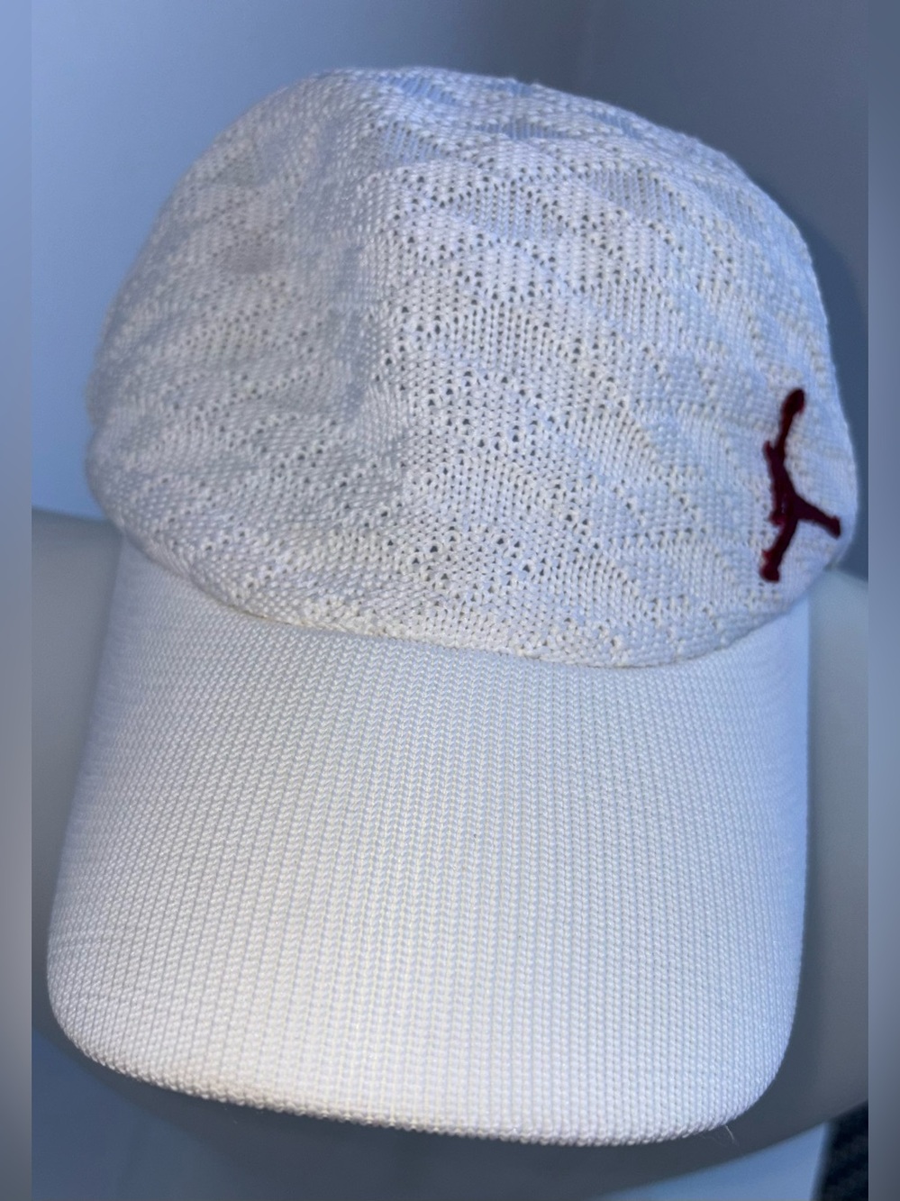 Vintage White Jordan Knit Visor/Newsboy-Style Cap (S/M)